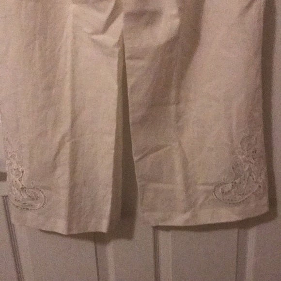 These pants are so adorable and comfy!! 🌷Lacy! - Picture 6 of 6